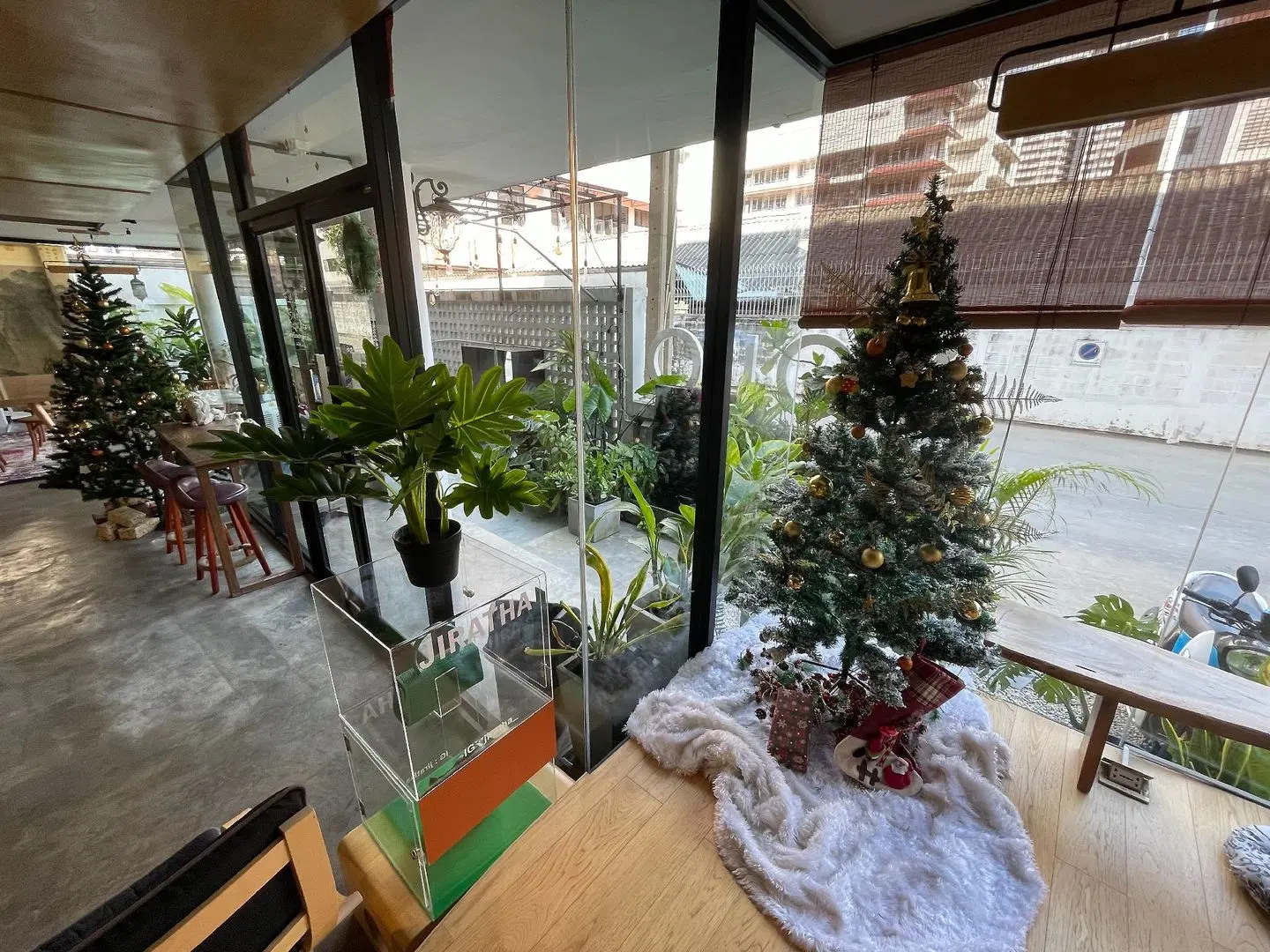 YOLO Bangkok Boutique Hotel LOUNGE_LOBBY