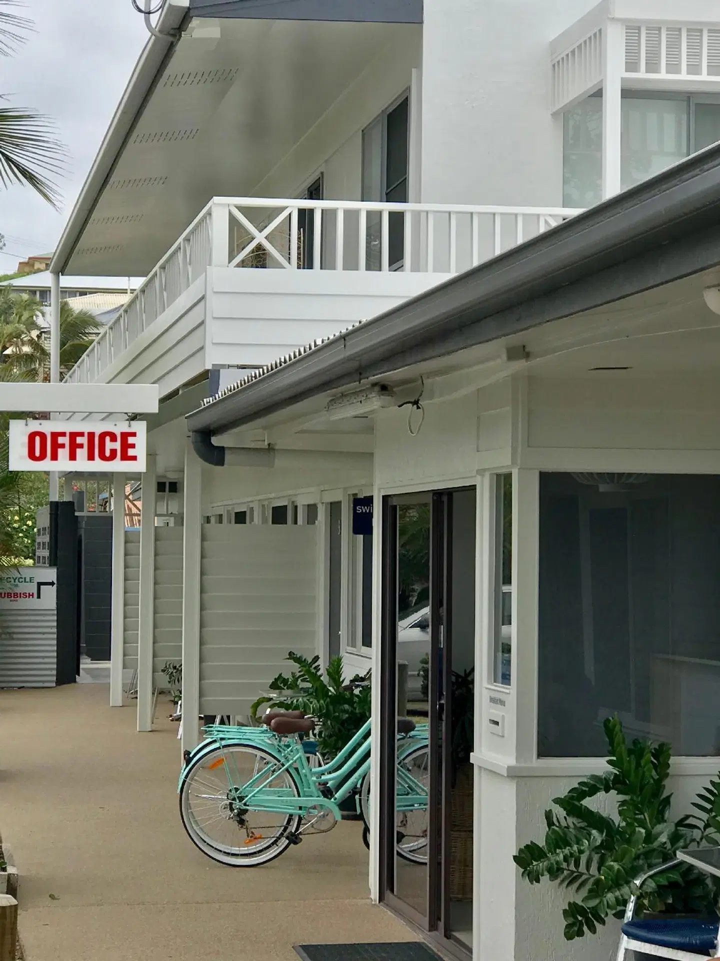 Yeppoon Surfside Motel EXTERIOR