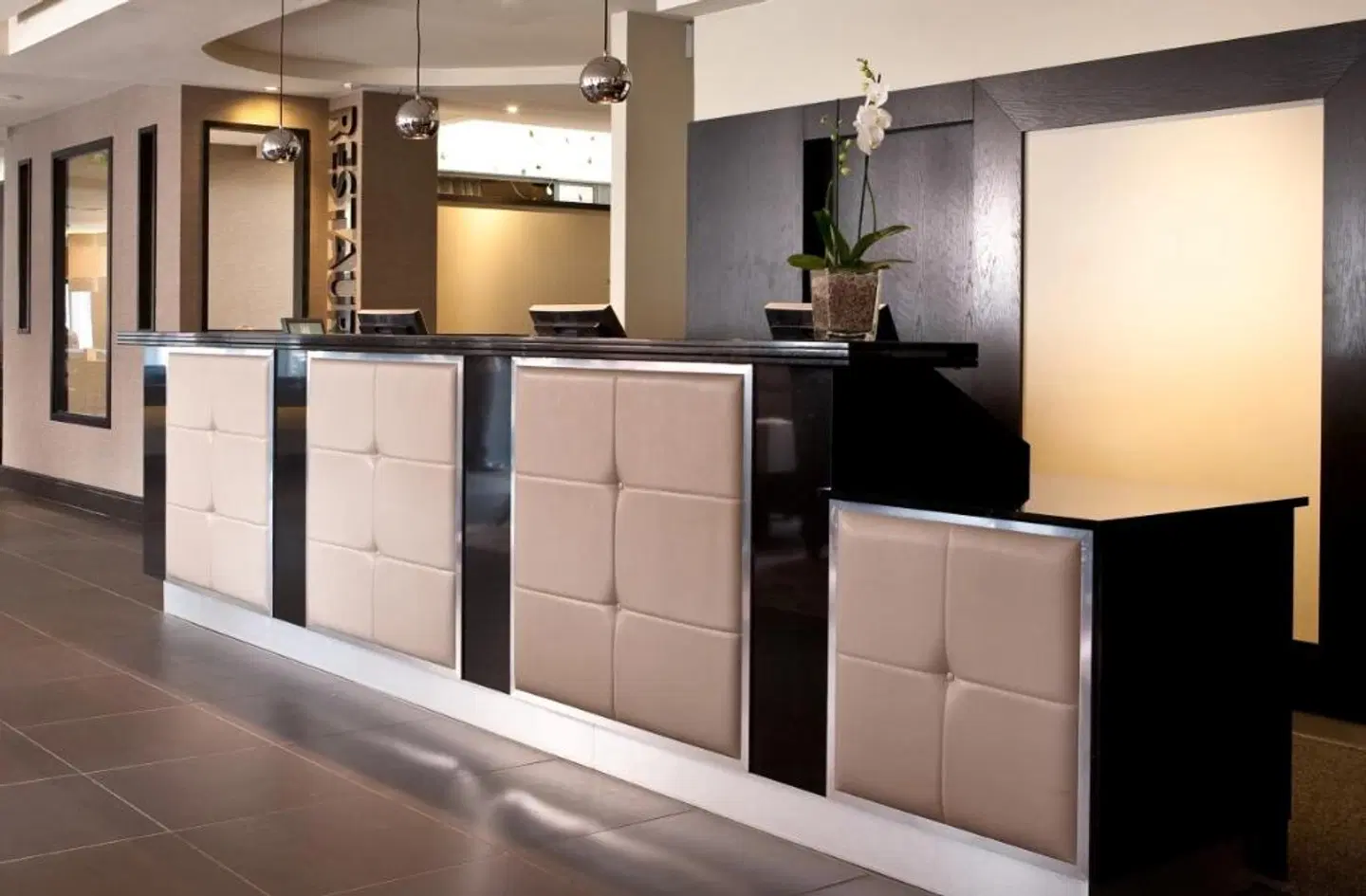 Leonardo Hotel Dublin Christchurch LOUNGE_LOBBY