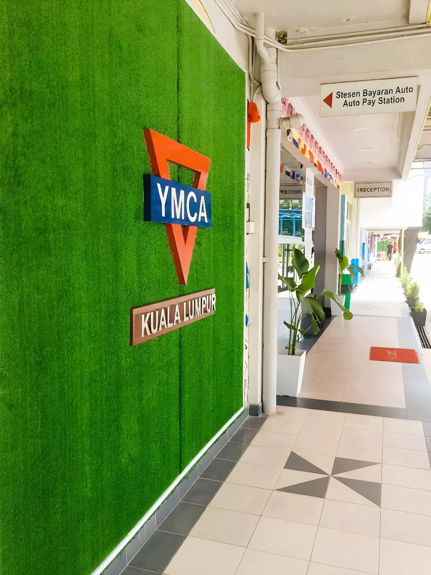 YMCA Kuala Lumpur LOUNGE_LOBBY