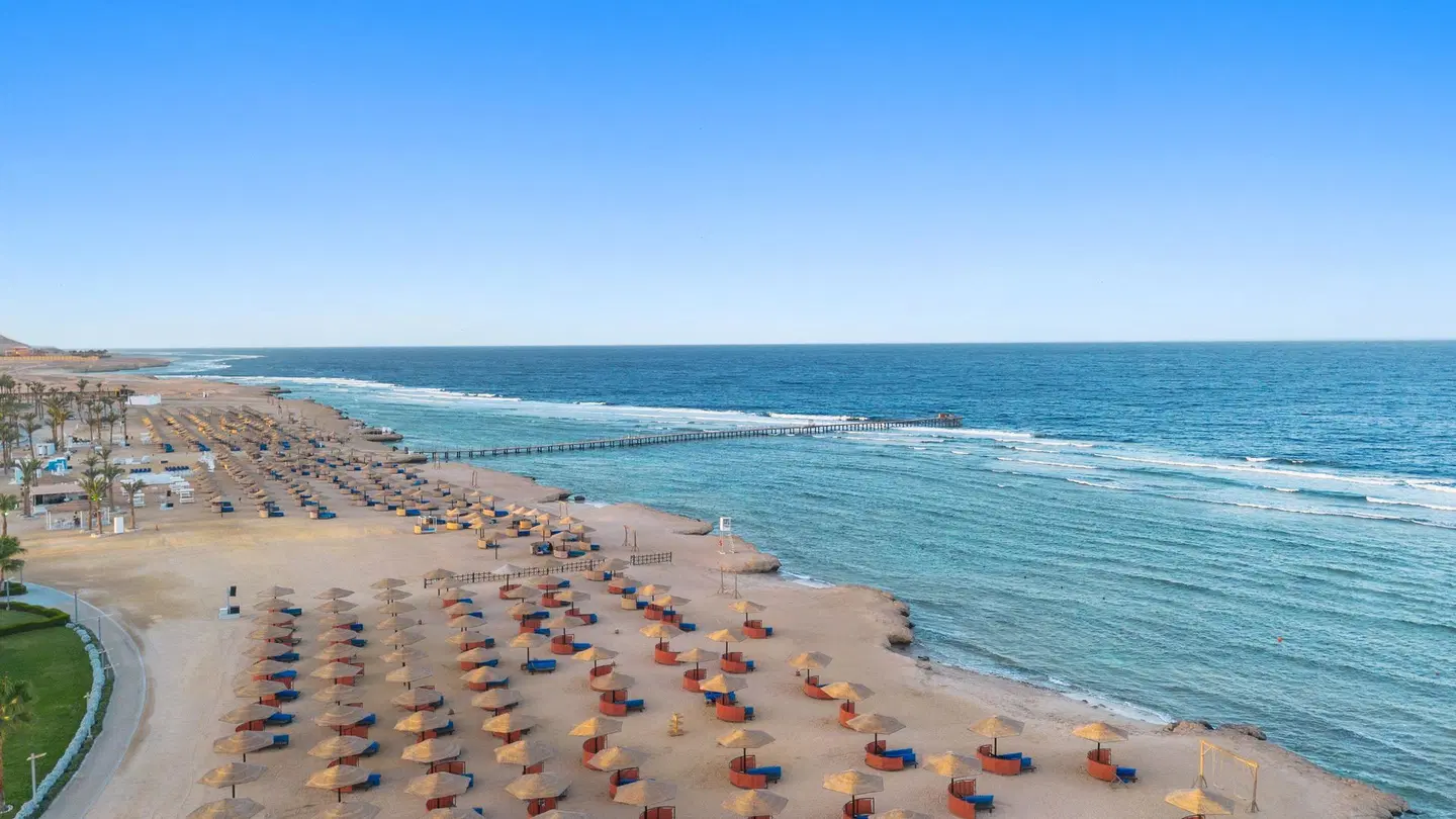 Pickalbatros Oasis Port Ghalib BEACH