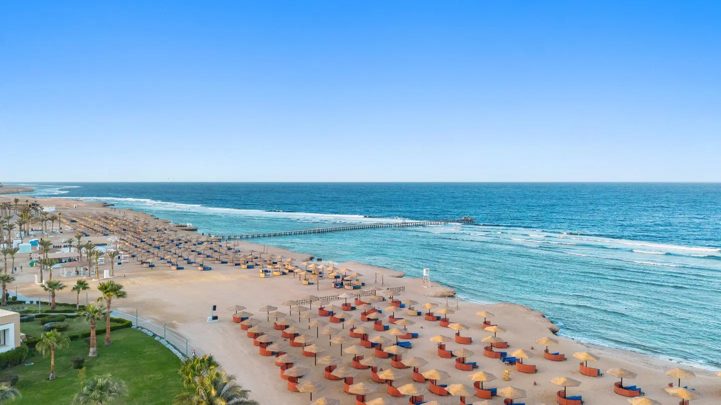 Pickalbatros Oasis Port Ghalib BEACH