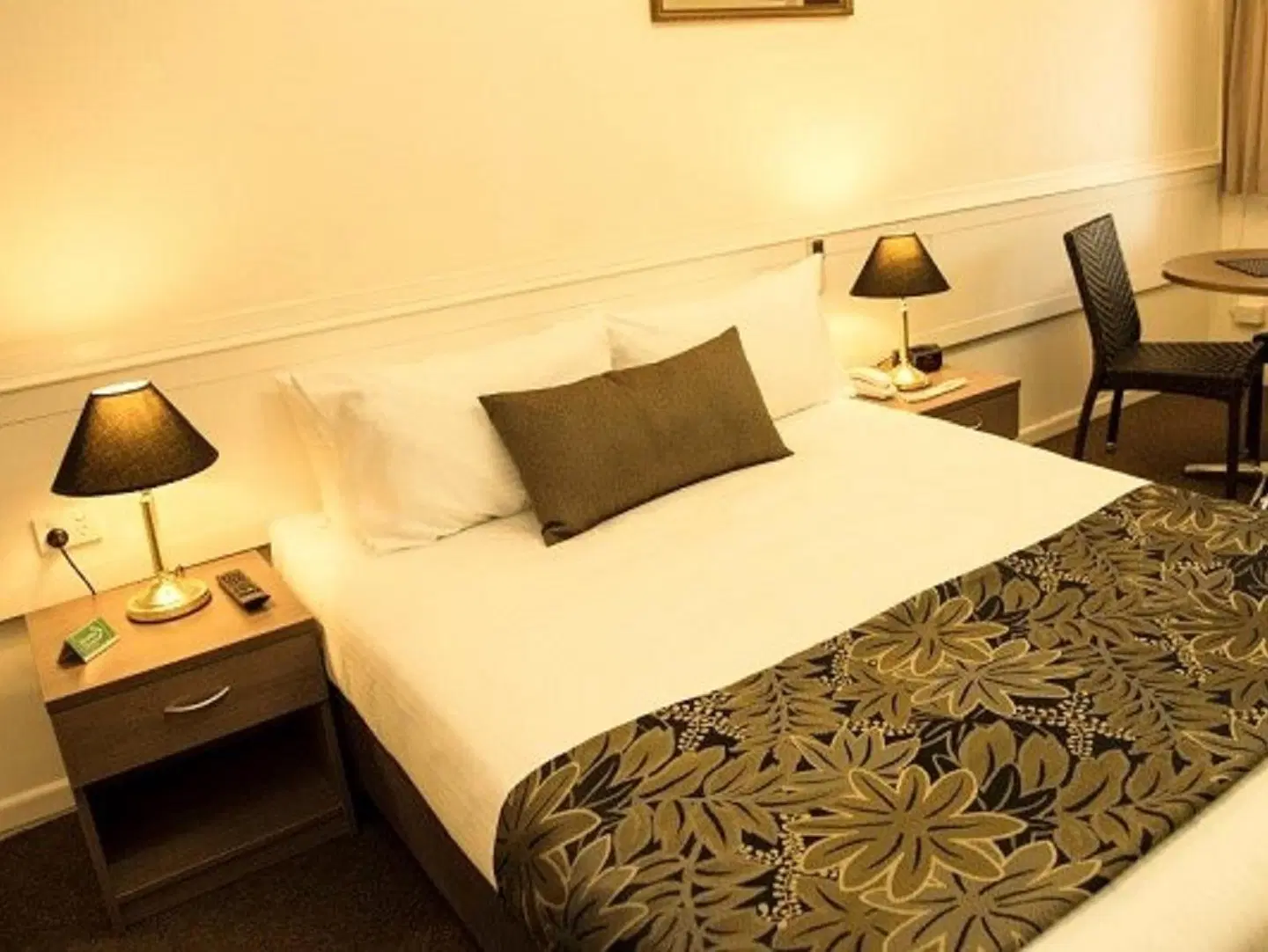 Garden City Motor Inn ROOM_EXAMPLE