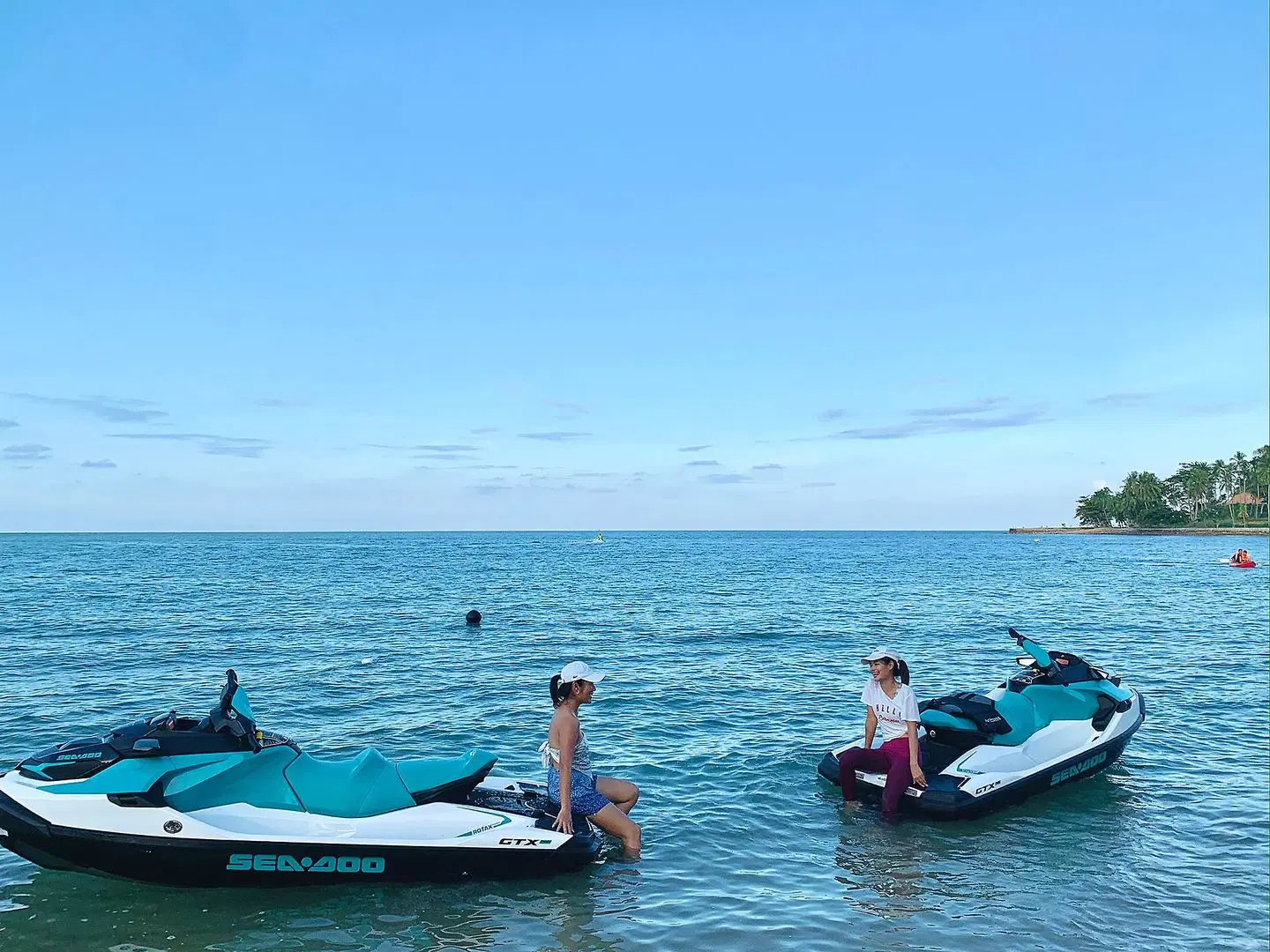 Issara Beach Resort SPORTS_AND_LEISURE