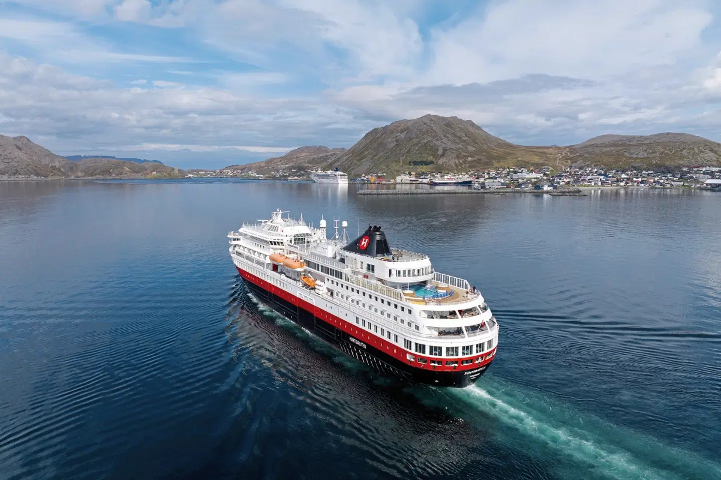 ADAC Special: Mit MS Finnmarken auf den Spuren der Postschiffroute EXTERIOR
