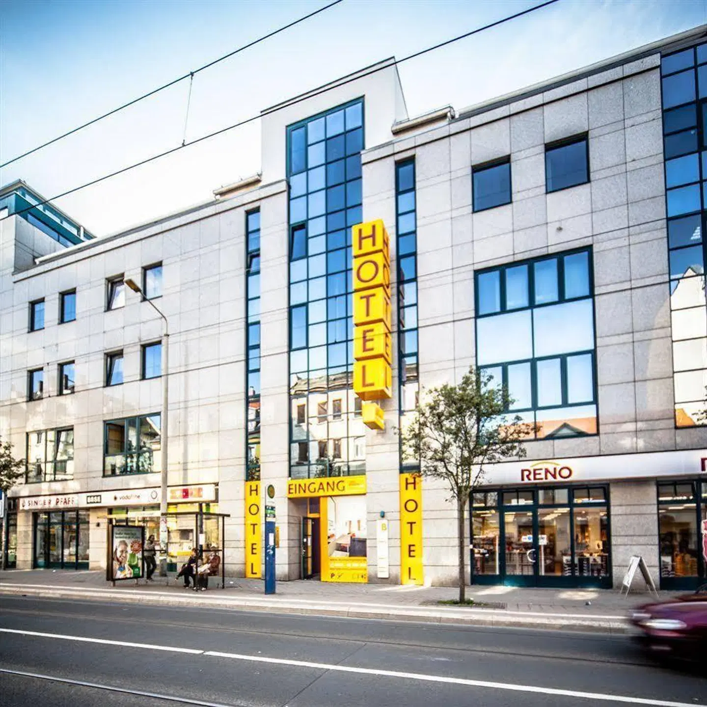 McDreams Leipzig City EXTERIOR