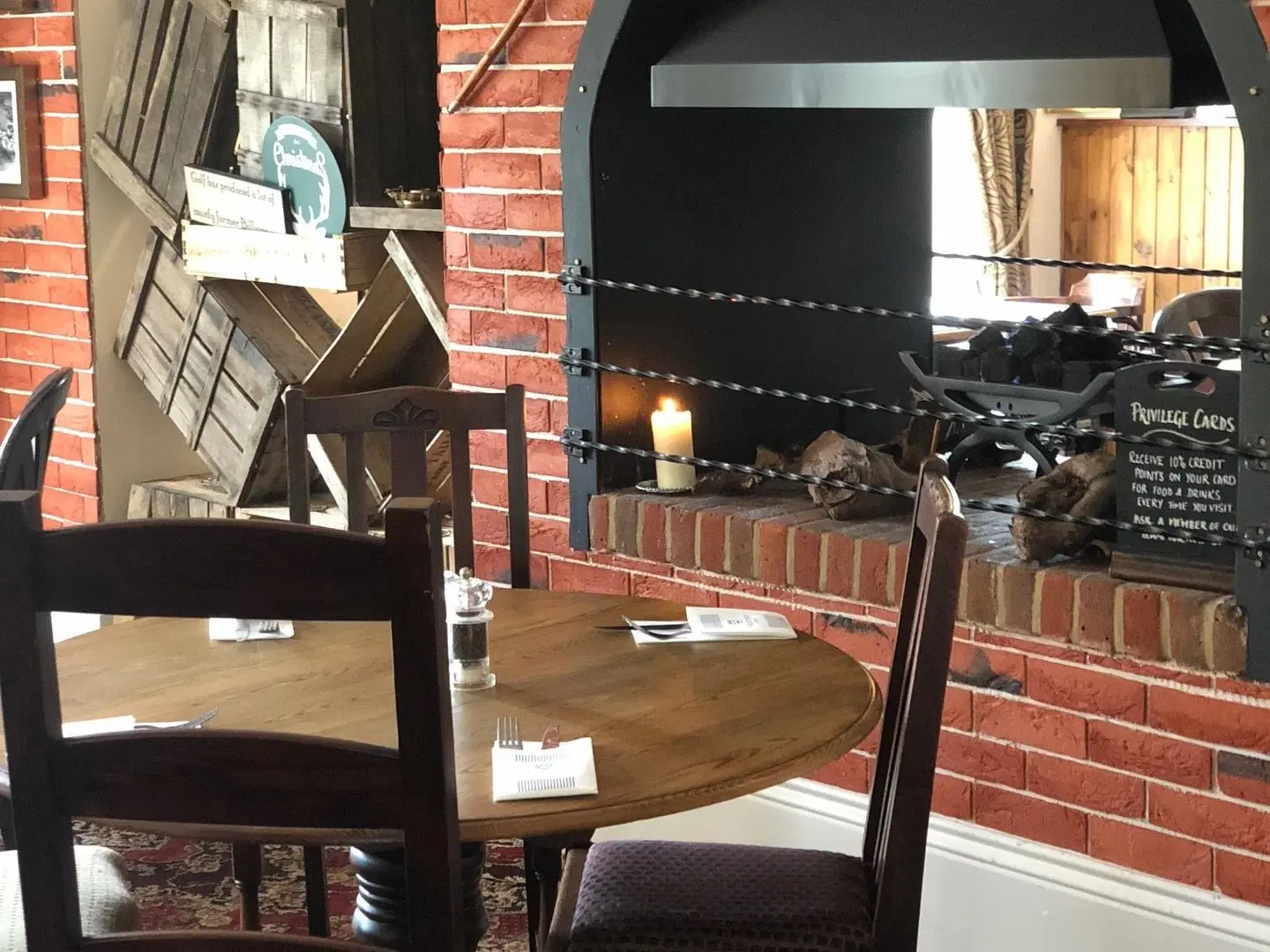 Mortimer Arms Bar
