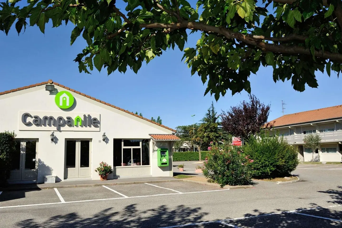 Campanile Valence Sud EXTERIOR