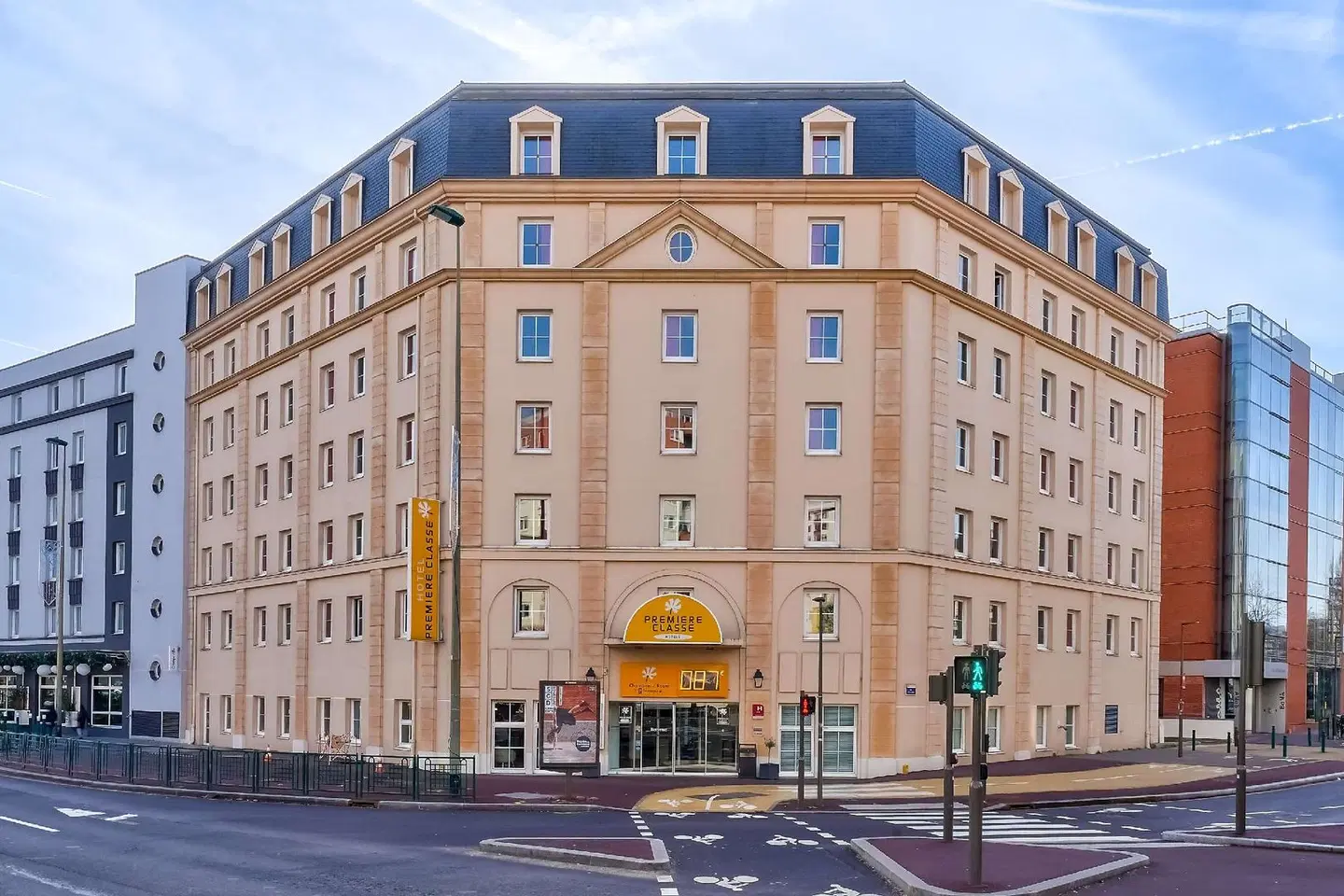 Premiere Classe Paris Ouest Pont De Suresnes EXTERIOR
