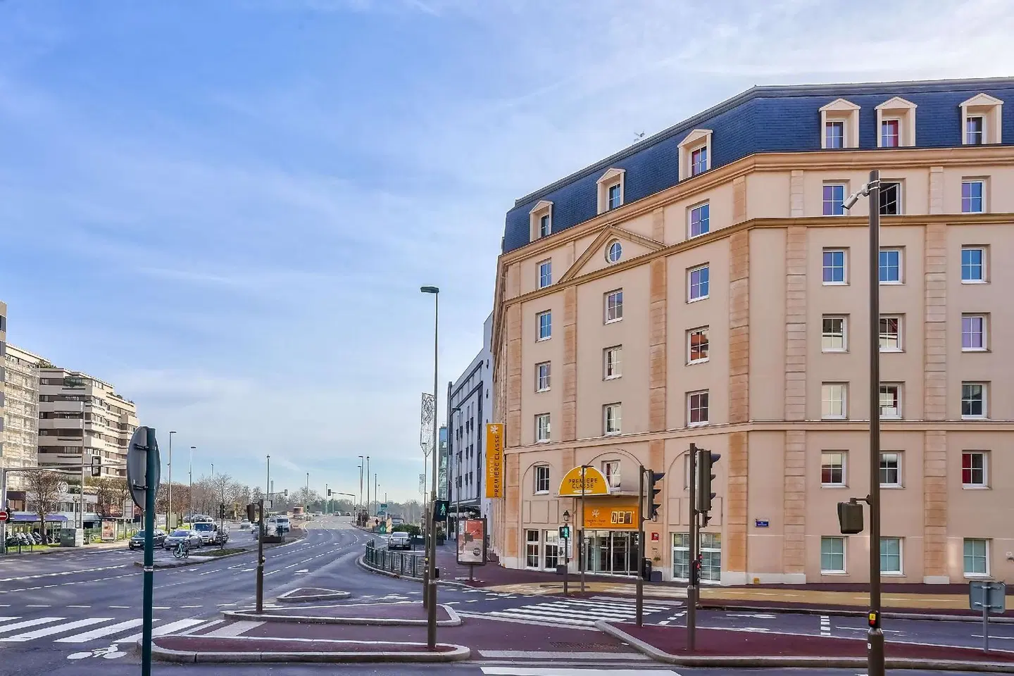 Premiere Classe Paris Ouest Pont De Suresnes EXTERIOR
