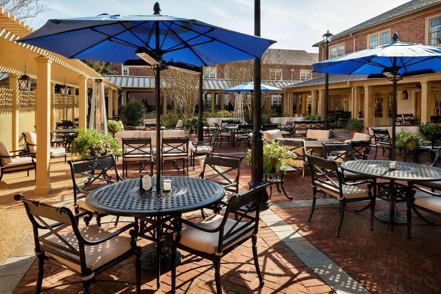 Williamsburg Lodge Terrasse