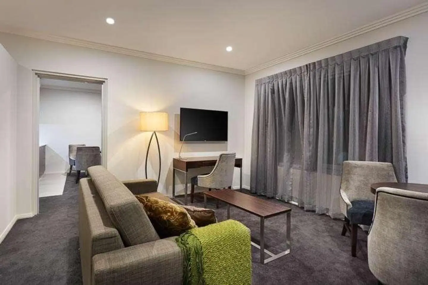 Attika Hotel ROOM_EXAMPLE