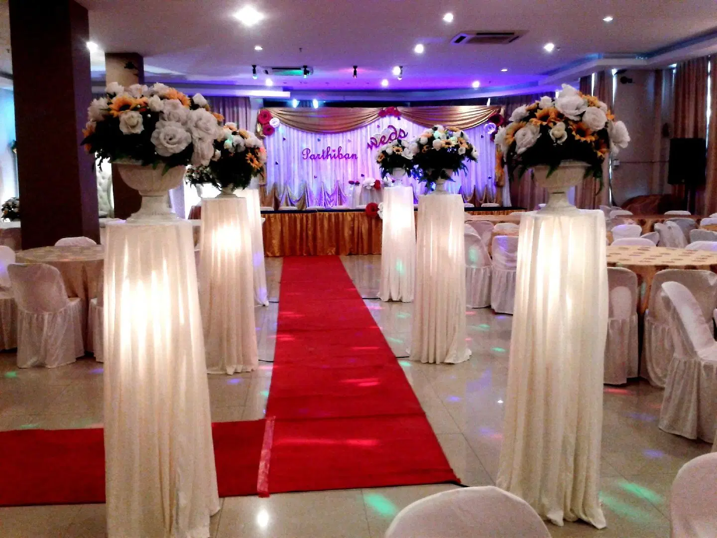 Paragon City Hotel BAR