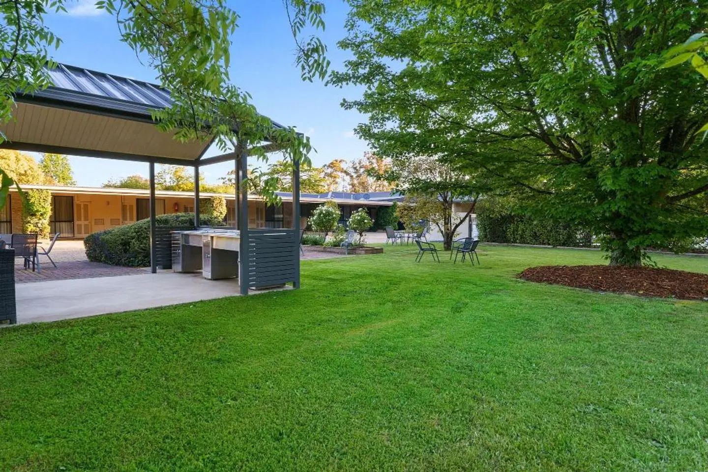 Beechworth Motor Inn Garten