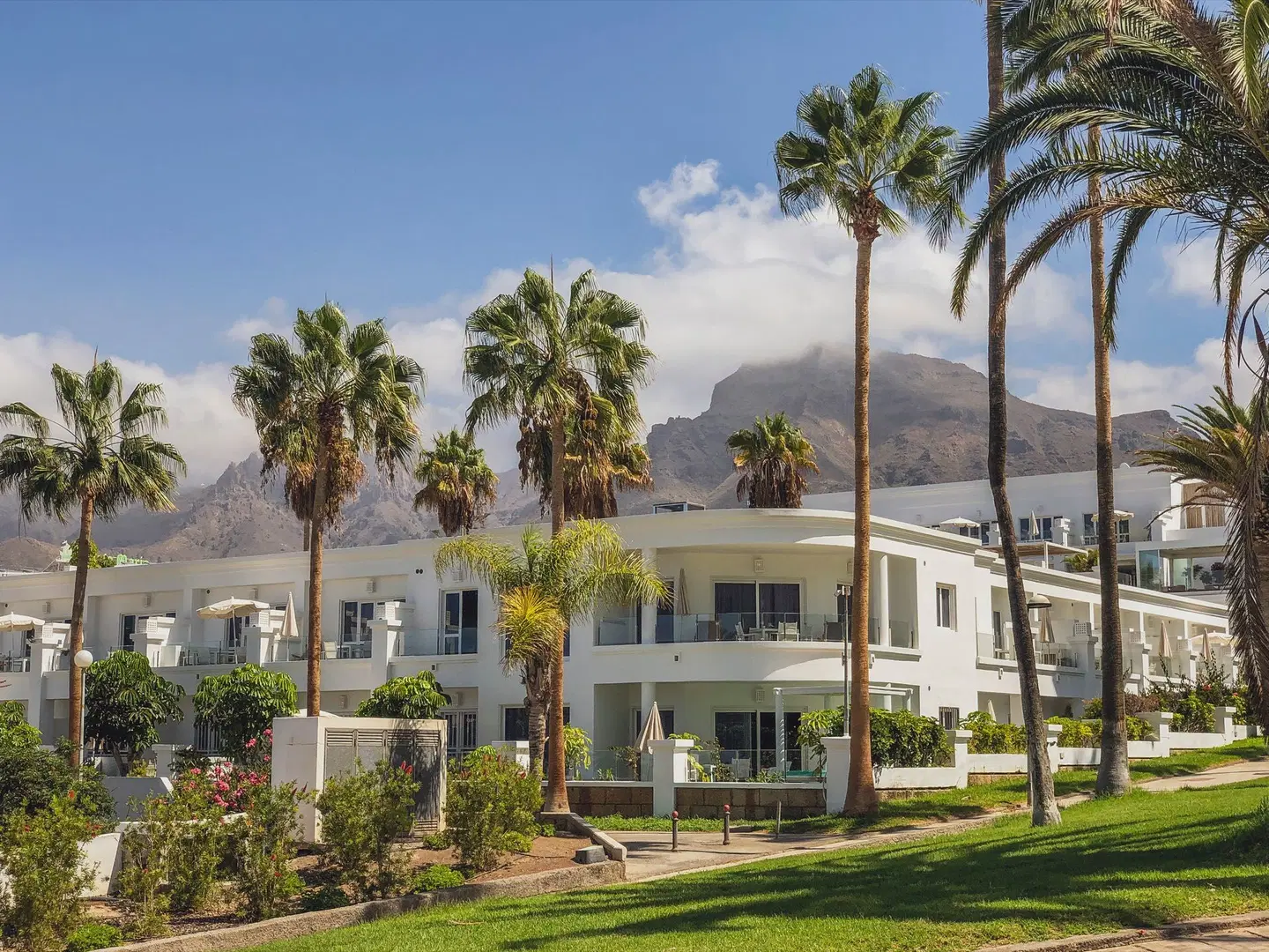 Flamingo Beach Mate EXTERIOR