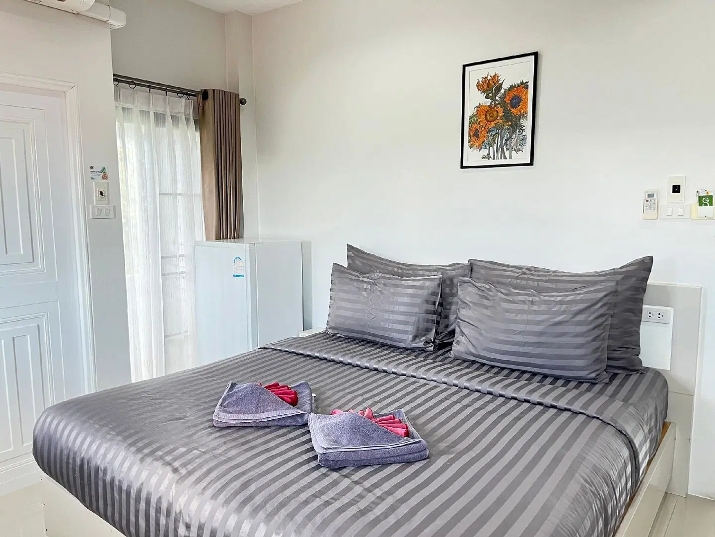 The Gun Hotel ROOM_EXAMPLE