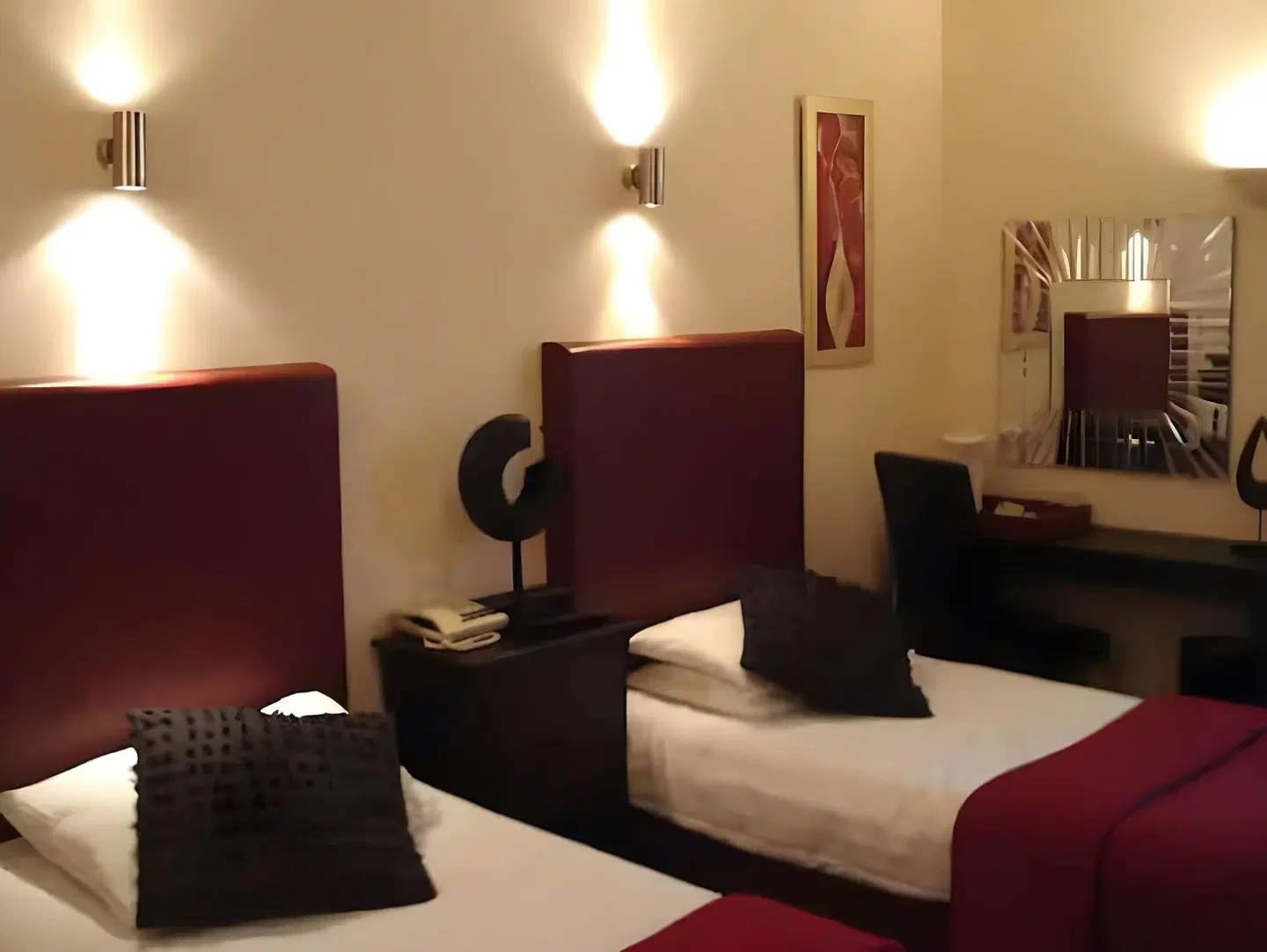Sandyford Hotel ROOM_EXAMPLE