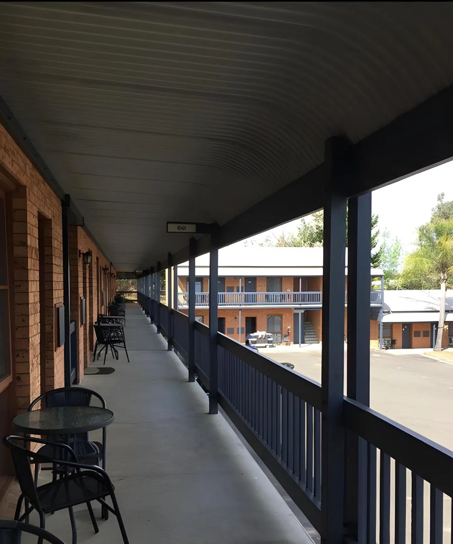 Bega Downs Motor Inn Bar