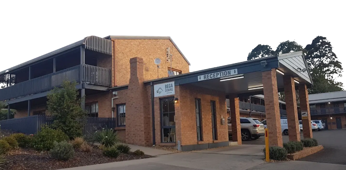 Bega Downs Motor Inn EXTERIOR