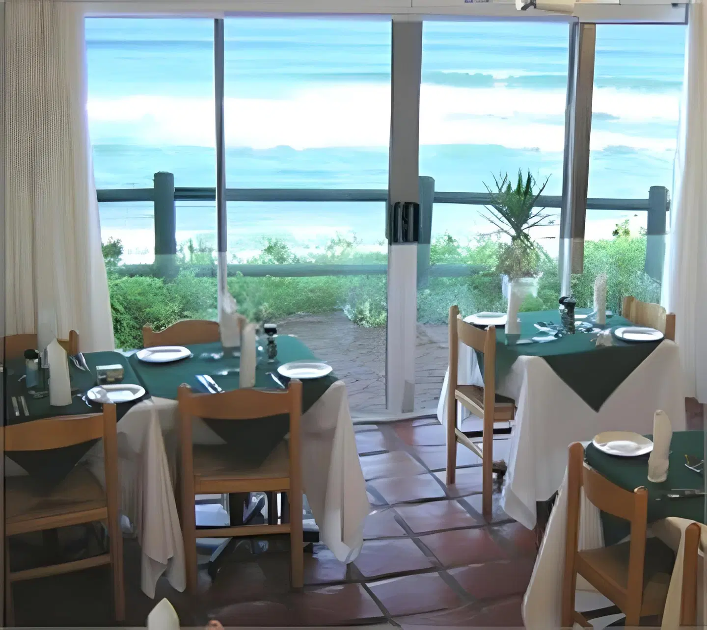 Mes Amis Guest House Restaurant