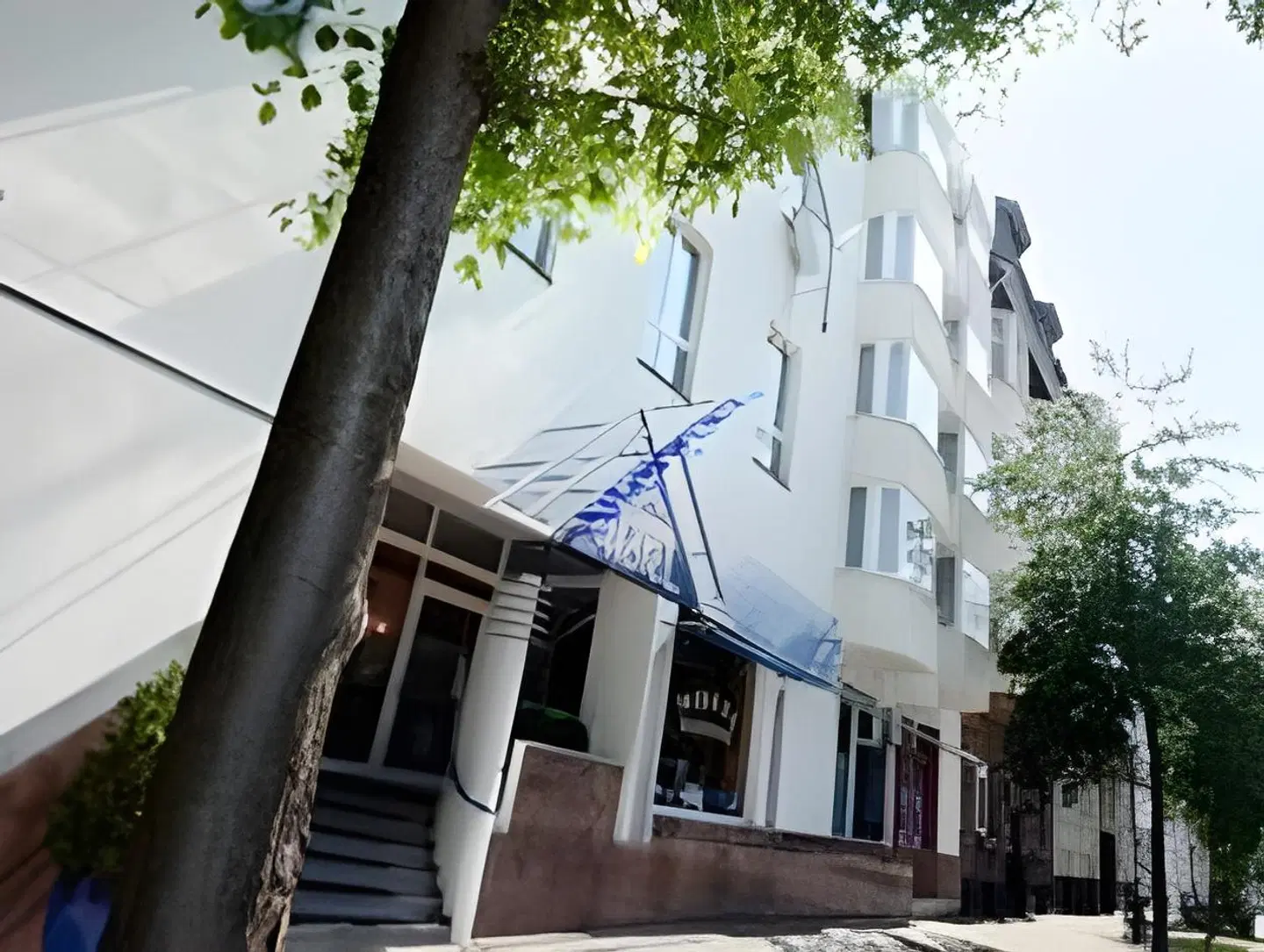 Kastens EXTERIOR