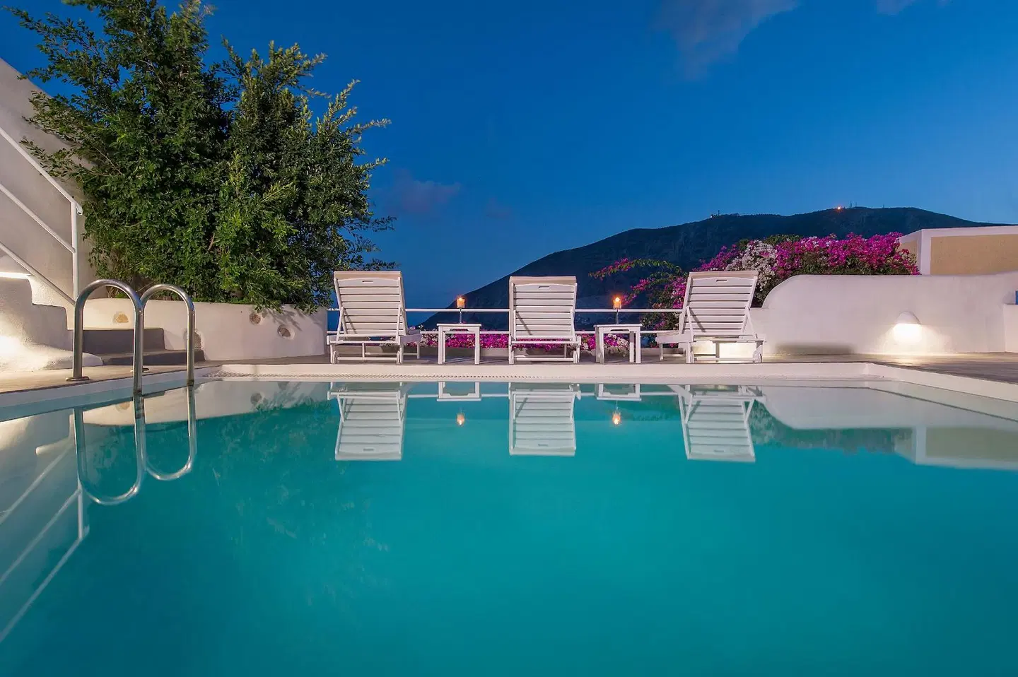 White Cave Private Villa OUTDOOR_POOL