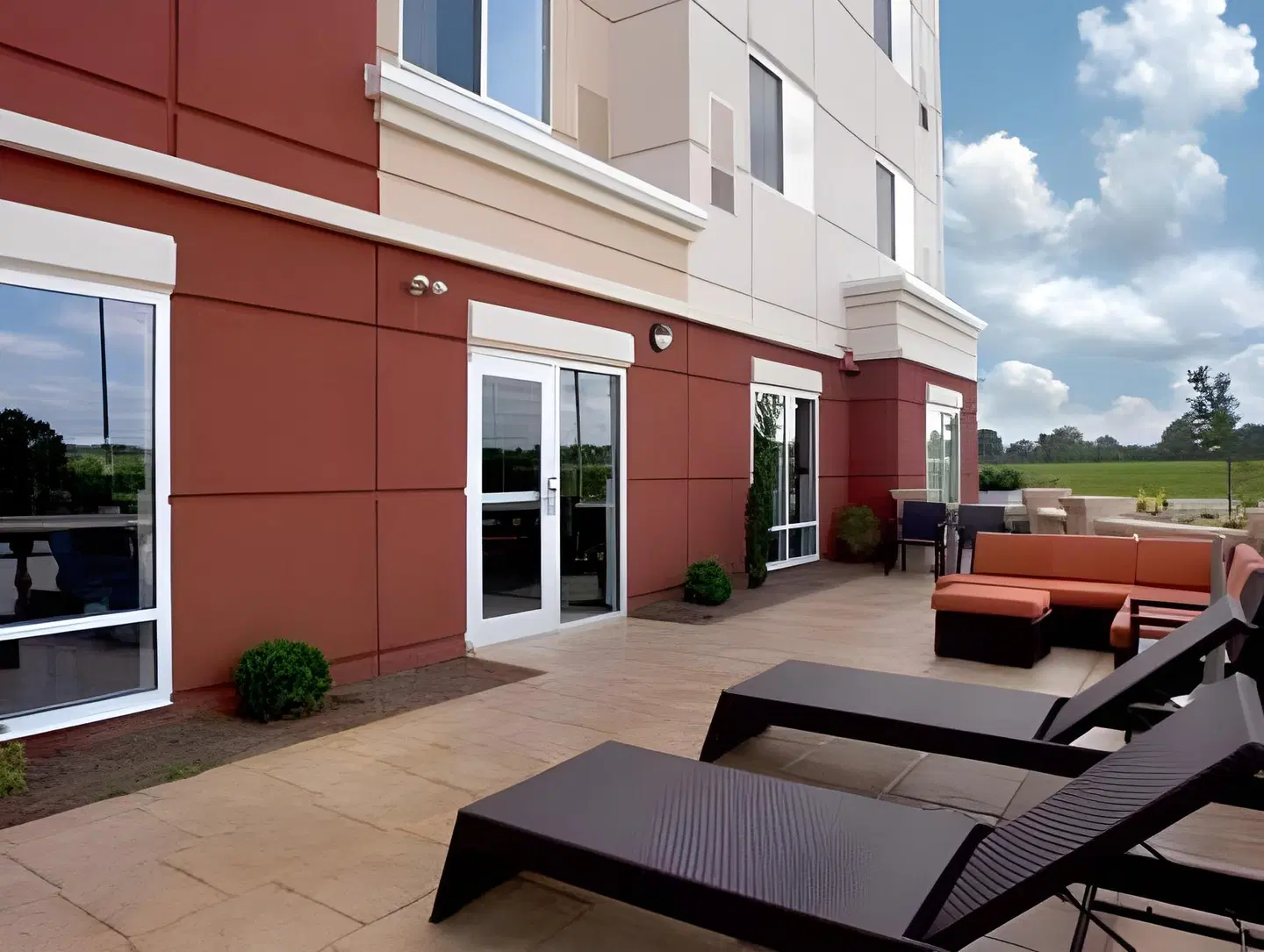 Fairfield Inn & Suites by Marriott Tupelo EXTERIOR