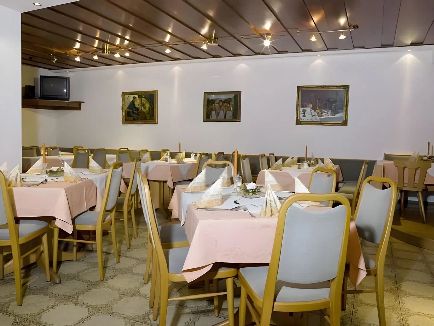 Hohenauer Hof Restaurant