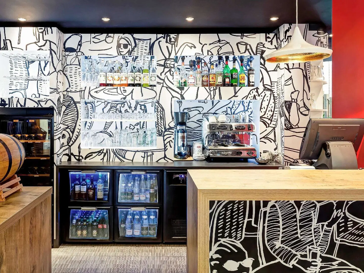 ibis Lyon Nord Bar