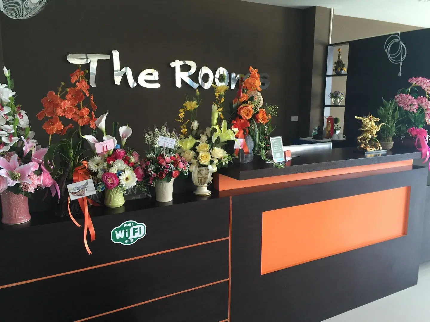 The Rooms Residence Bar