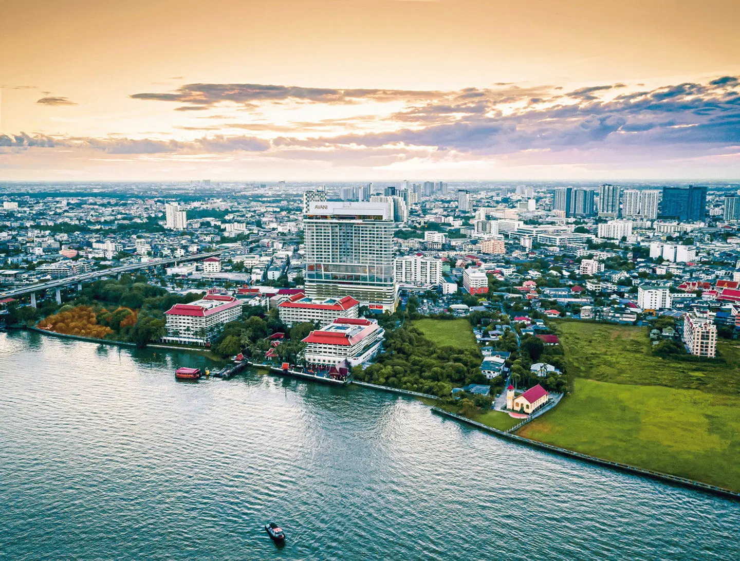 Avani+ Riverside Bangkok Hotel SPORTS_AND_LEISURE