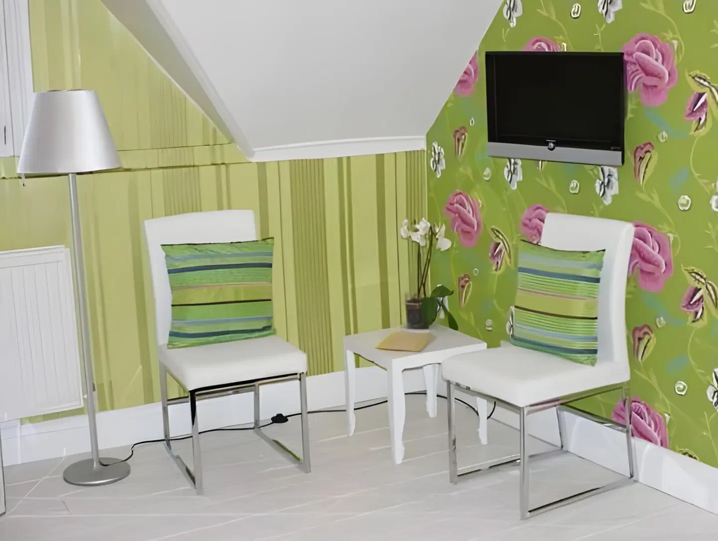 Miller of Mansfield ROOM_EXAMPLE