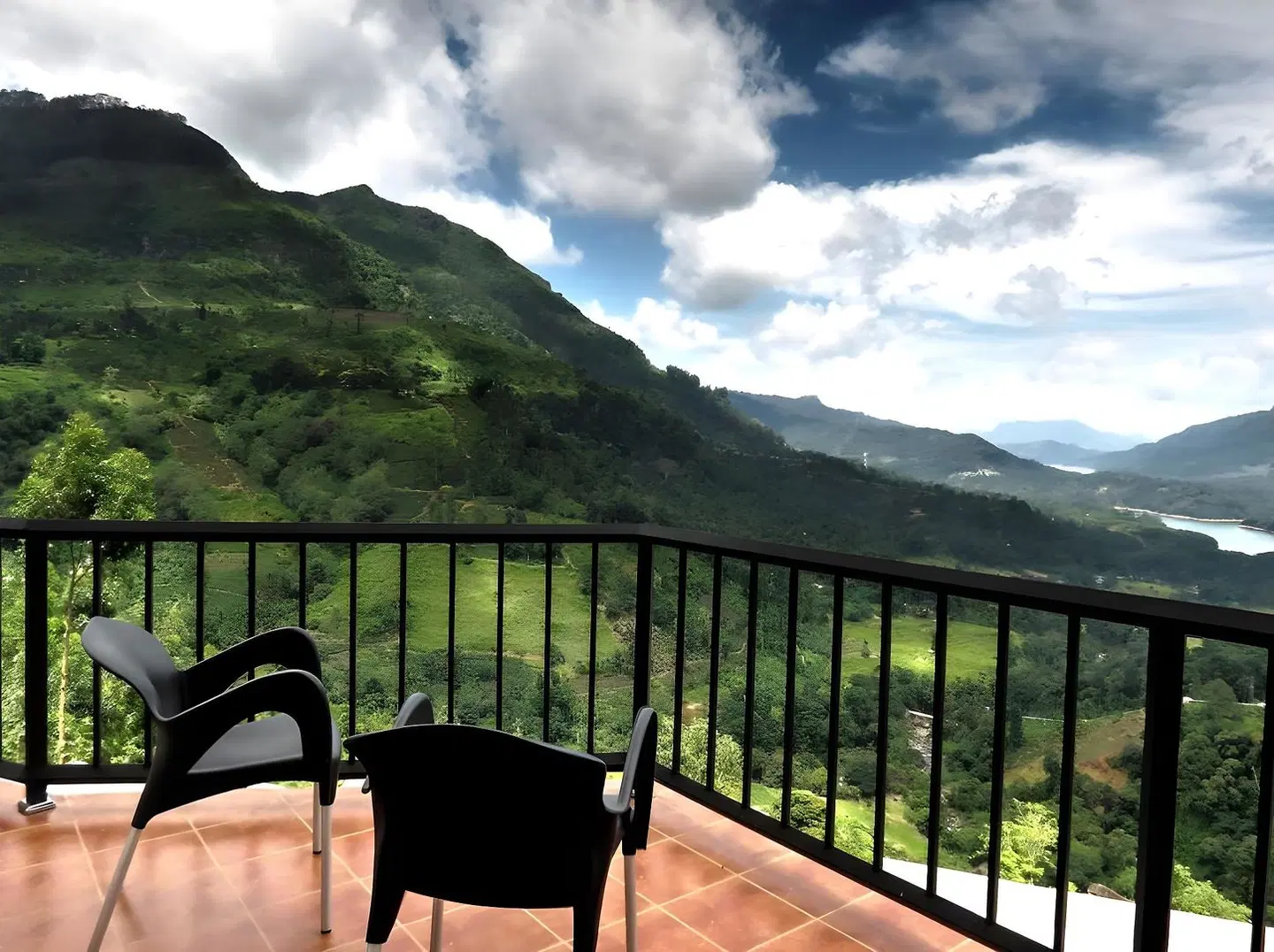 Thuruliya Lodge TERRACE