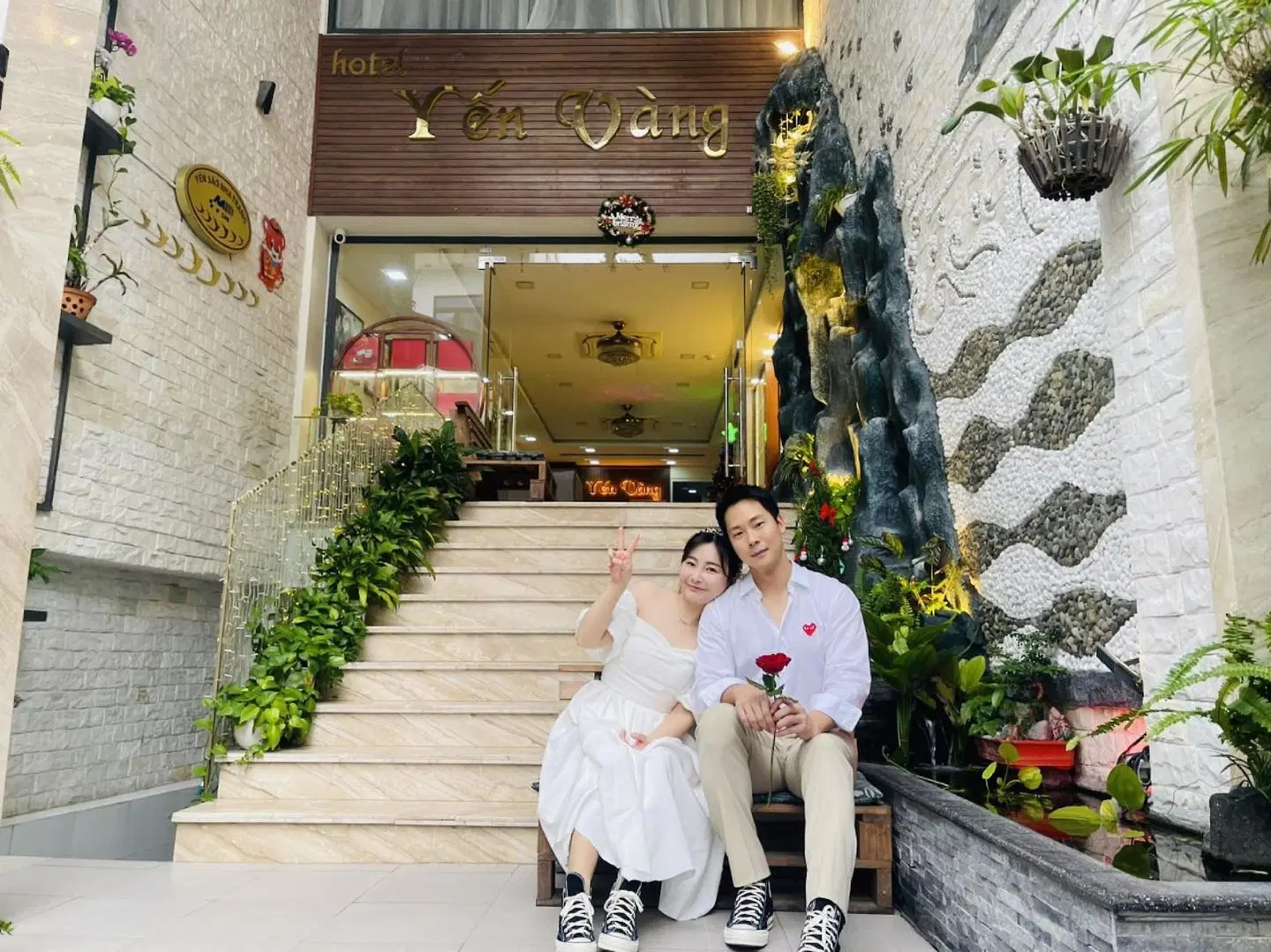 AHA Yen Vang Hotel & Apartment PEOPLE