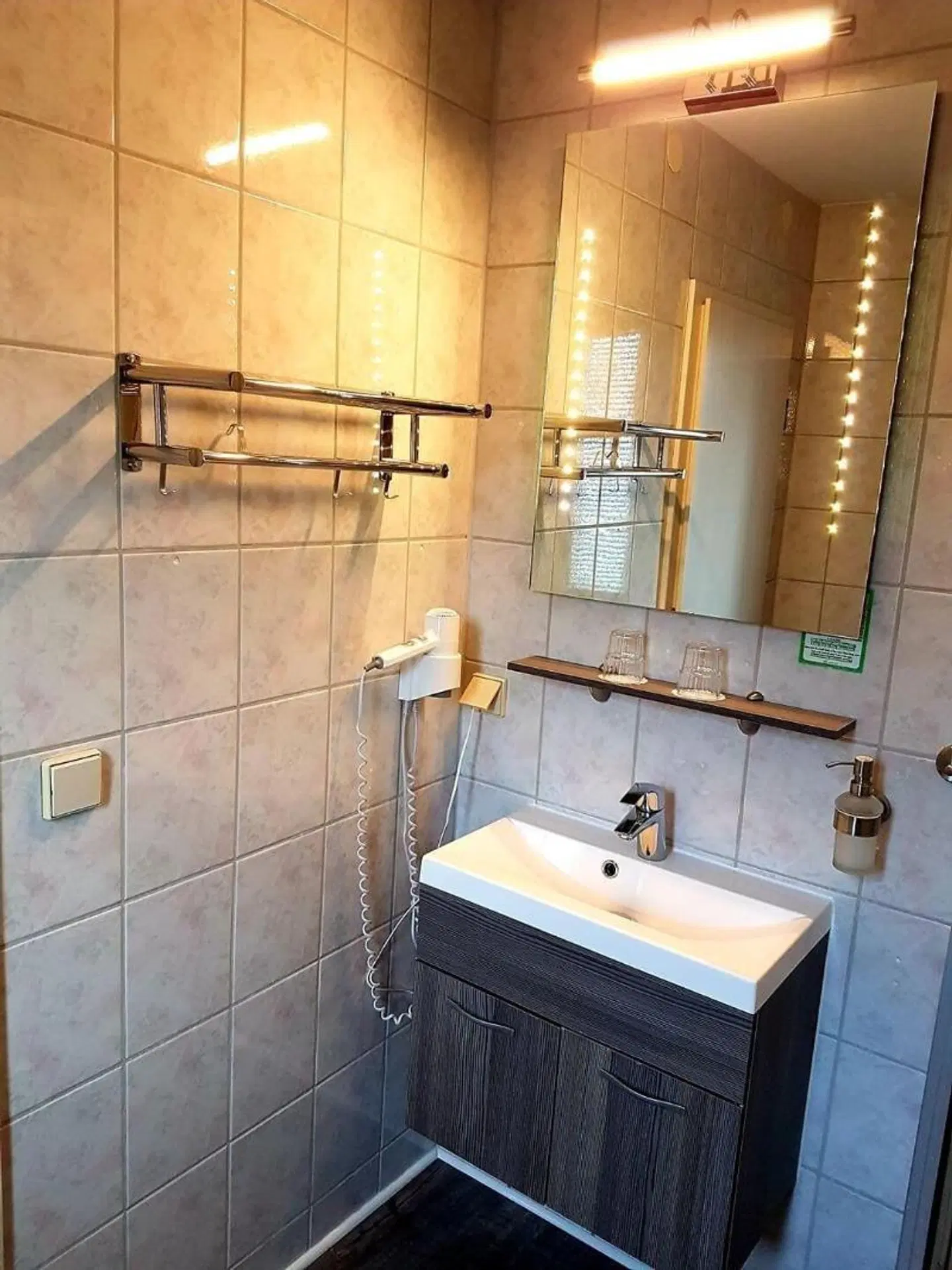 Parkhotel am Schloss Badezimmer