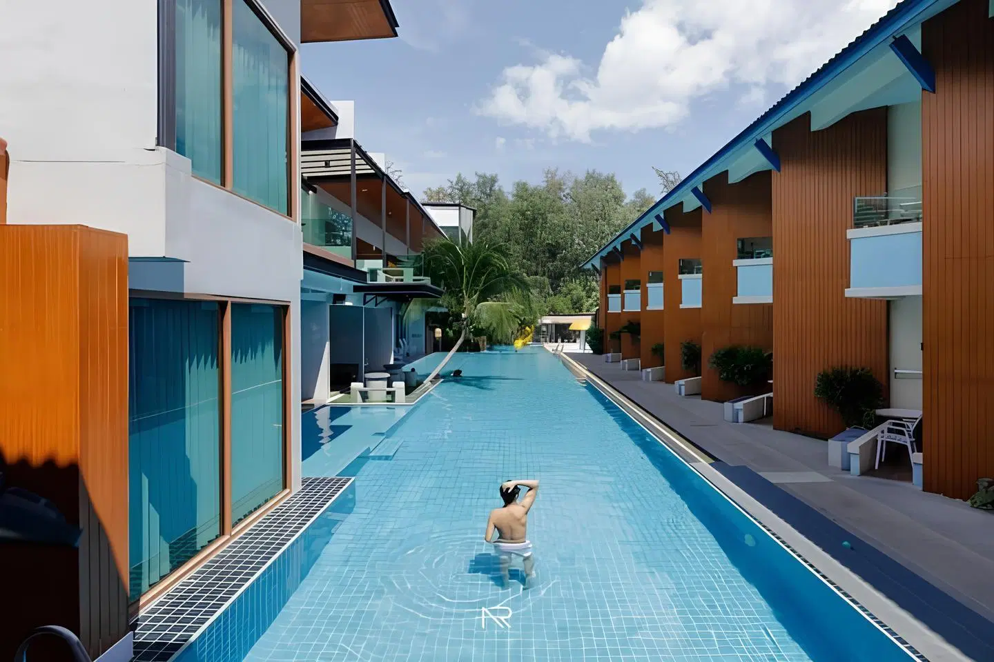 The Bed Vacation Rajamangala Hotel OUTDOOR_POOL