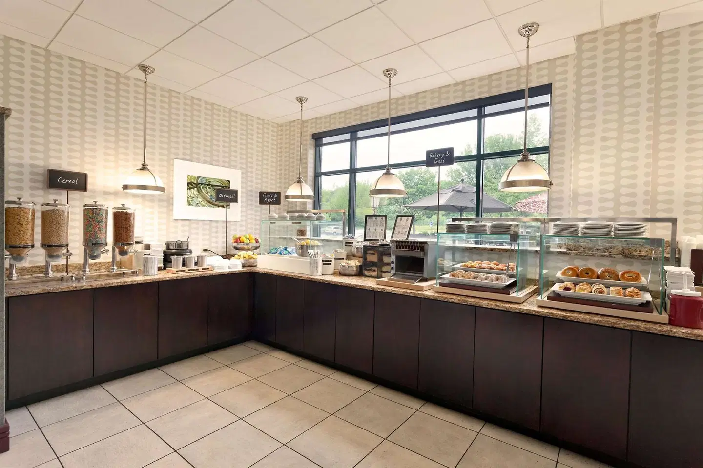 Embassy Suites by Hilton Portland Restaurant