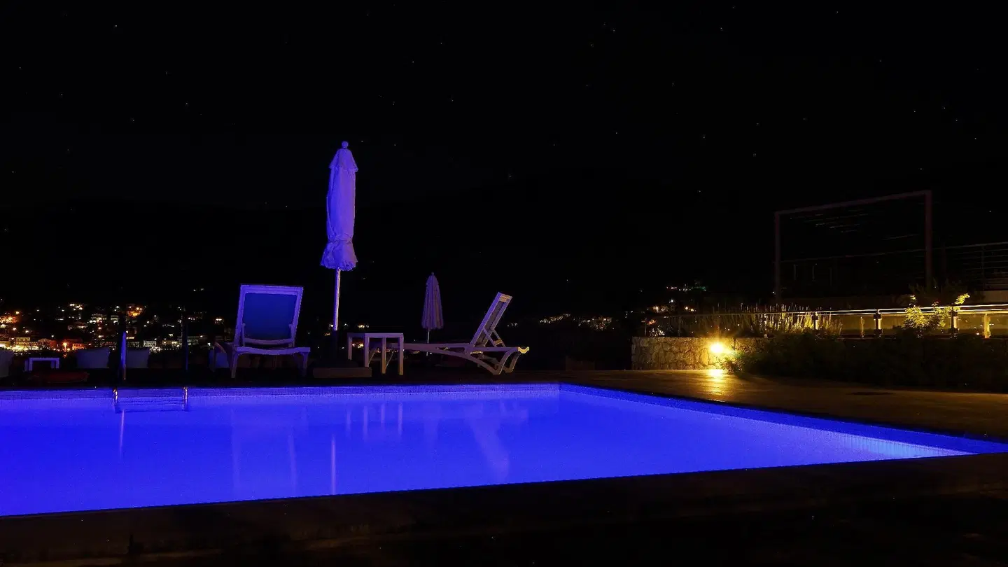 Lavender Cove SPORTS_AND_LEISURE