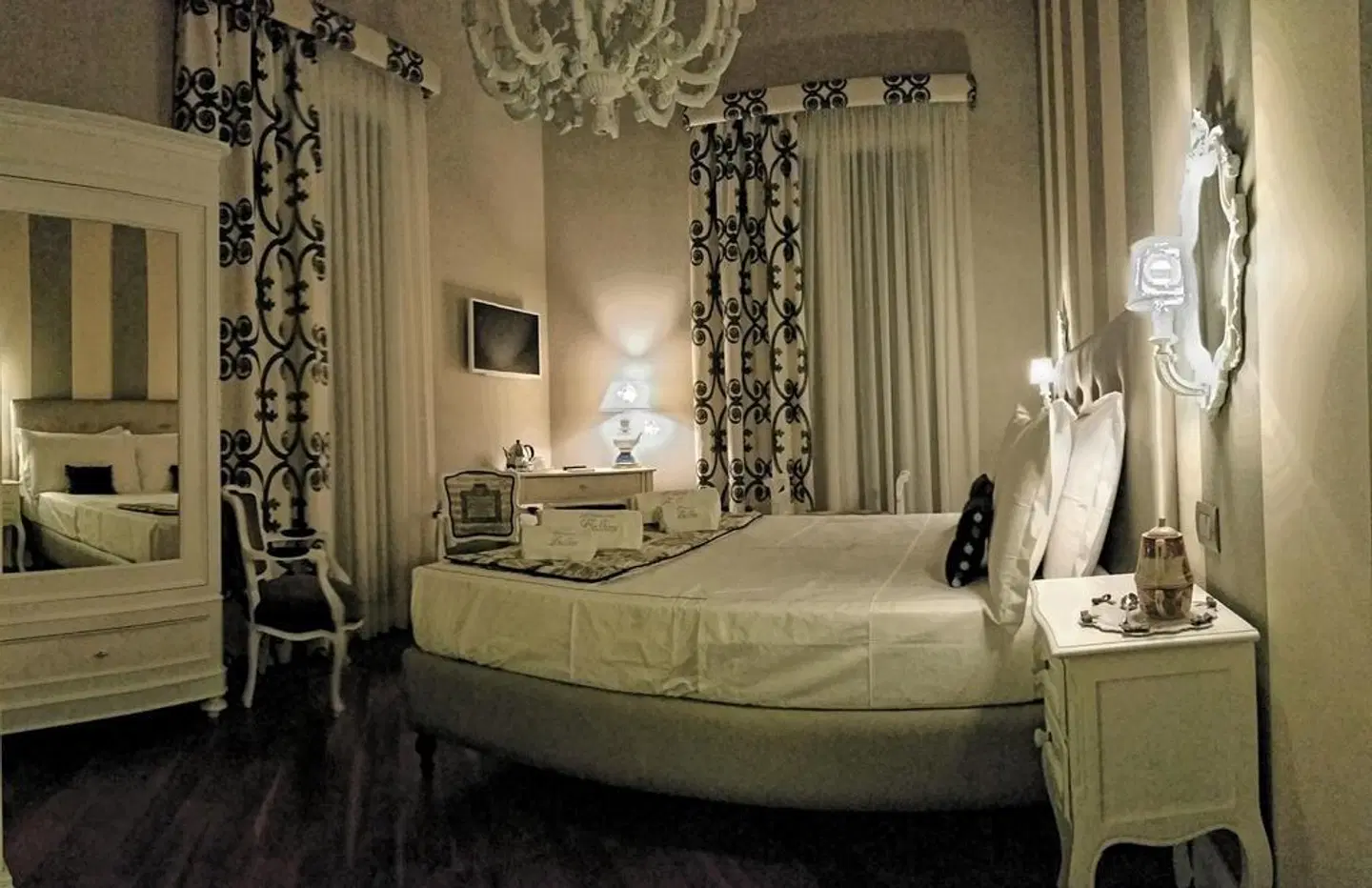 Dimora Bellini Luxury Rooms and Breakfast ROOM_EXAMPLE
