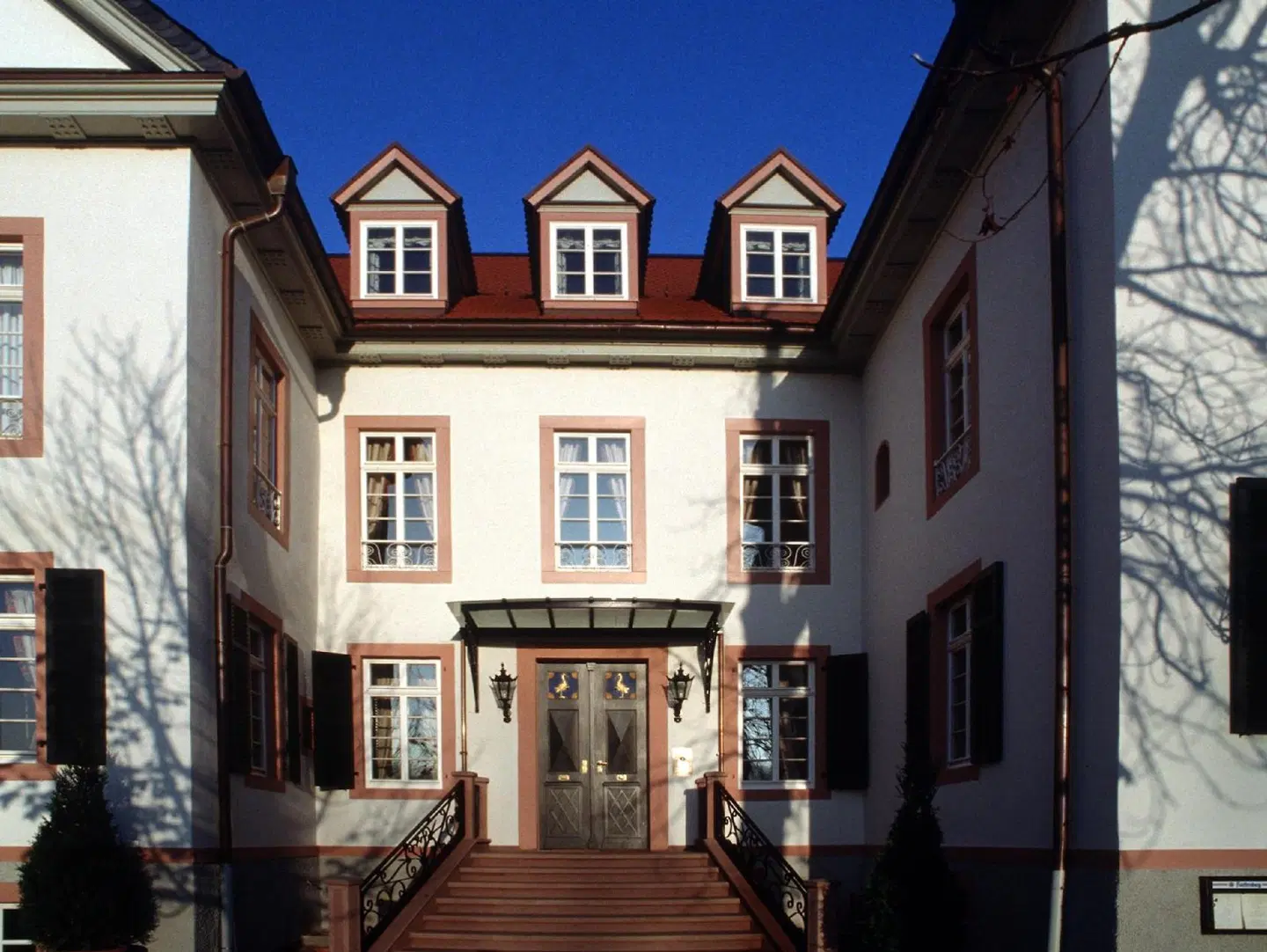 Herrenhaus von Löw EXTERIOR