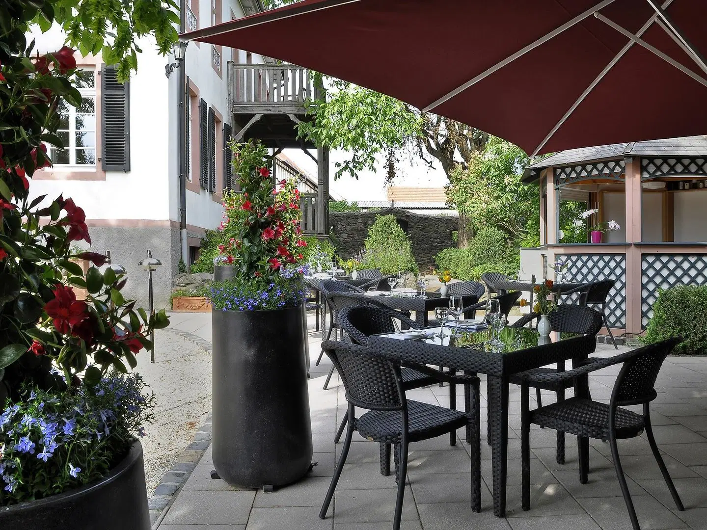Herrenhaus von Löw Terrasse