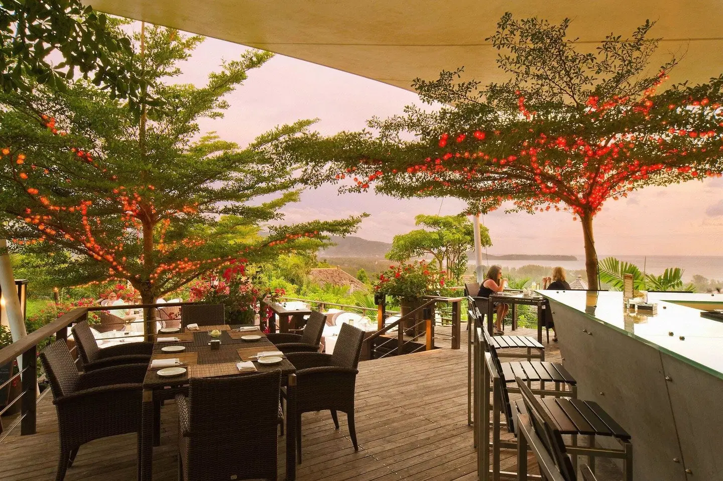 The Pavilions Terrasse