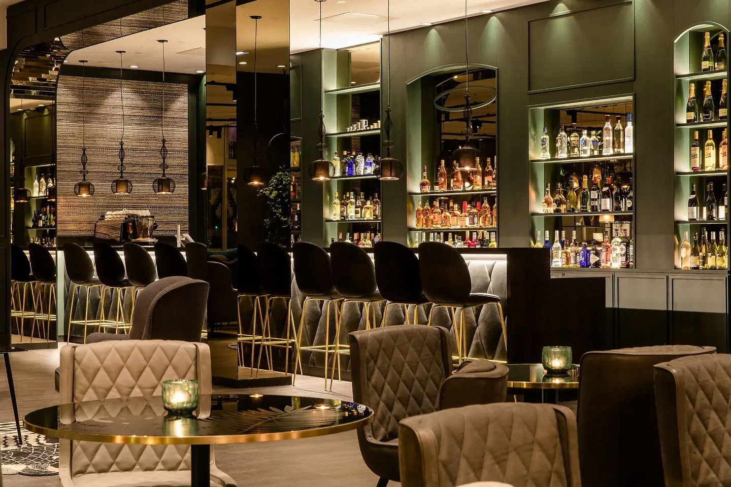 Motel One Paris-Porte Dorée Bar