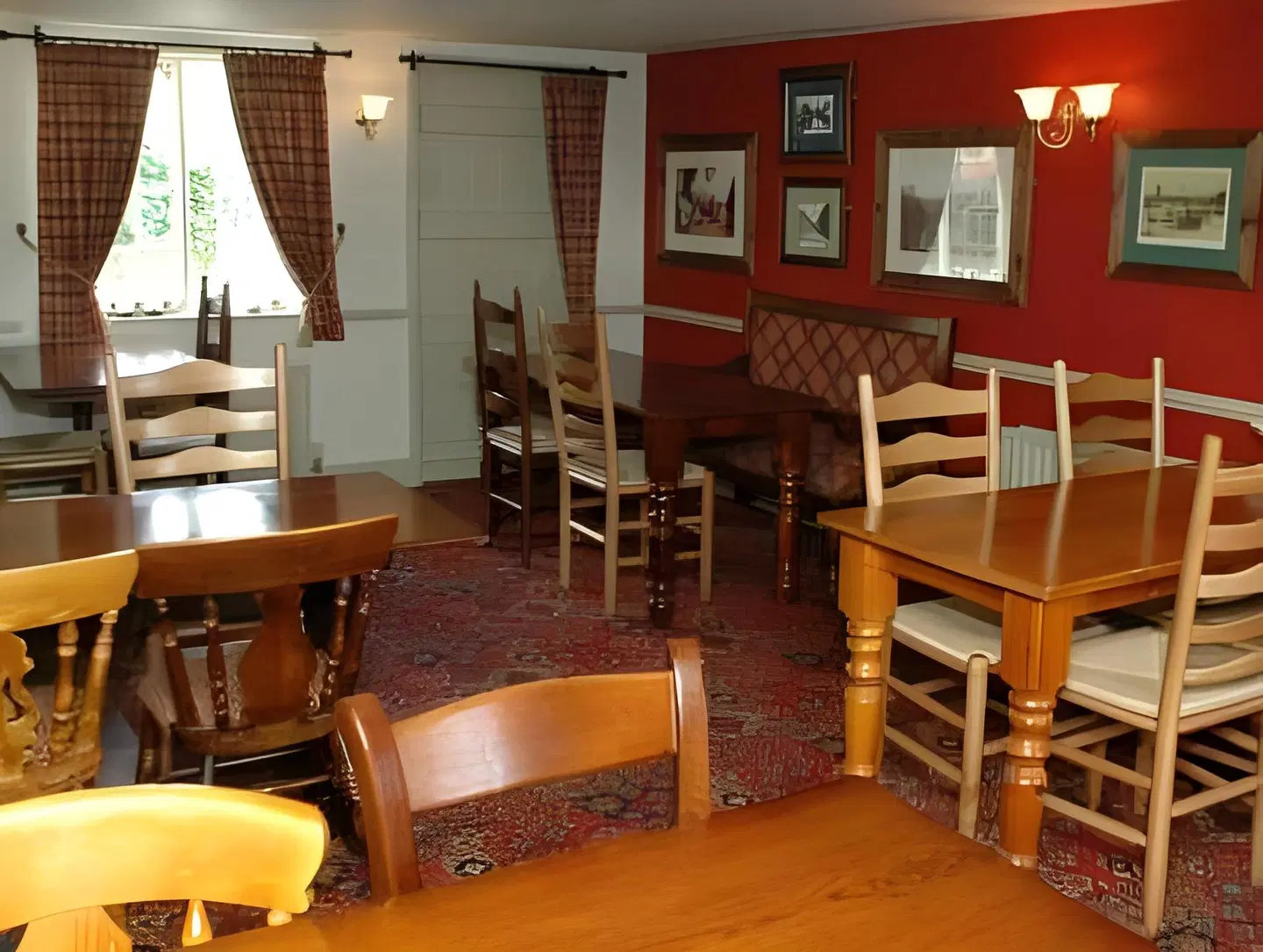 Bourne Valley Inn Bar