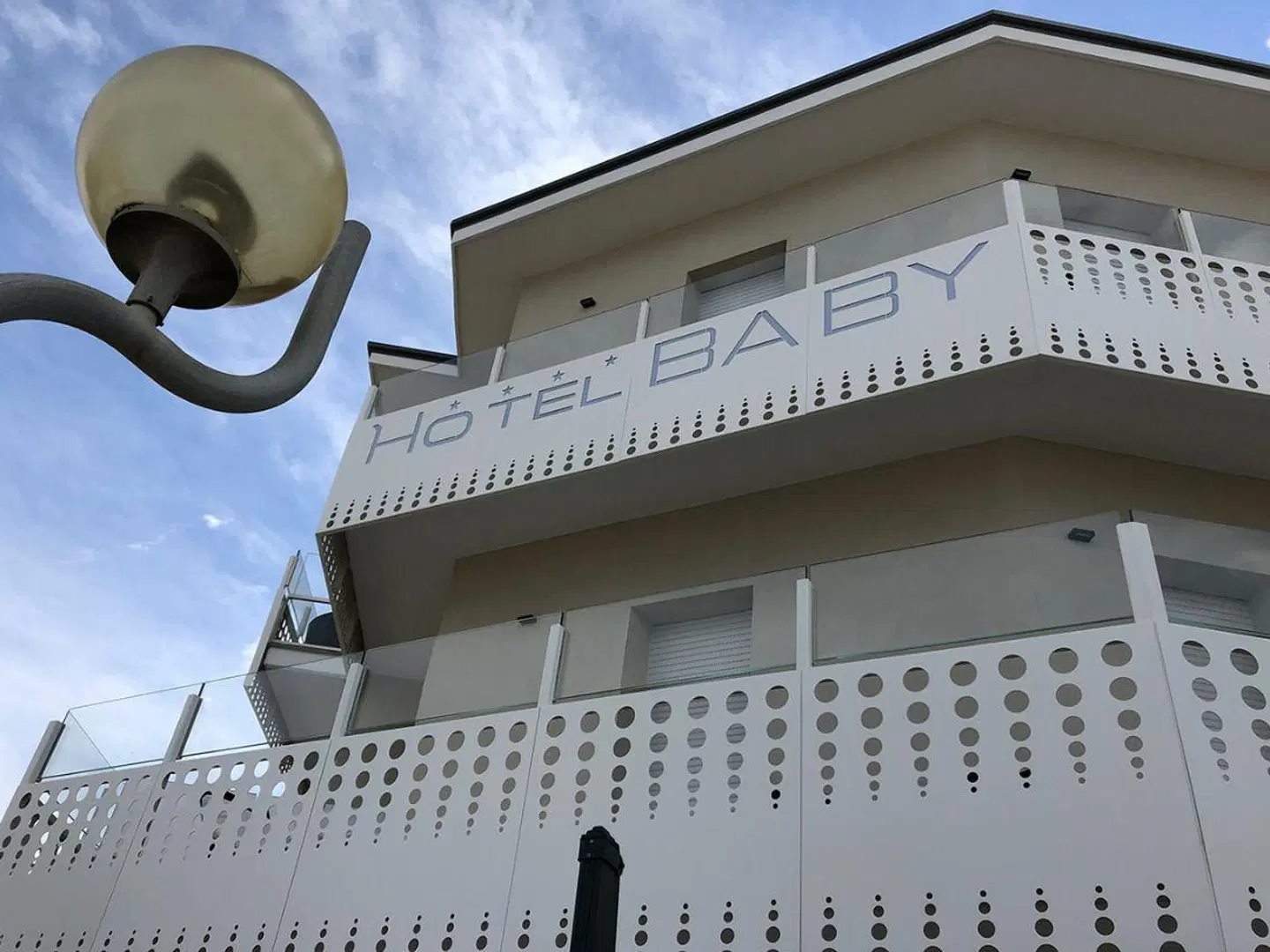 Hotel Baby EXTERIOR
