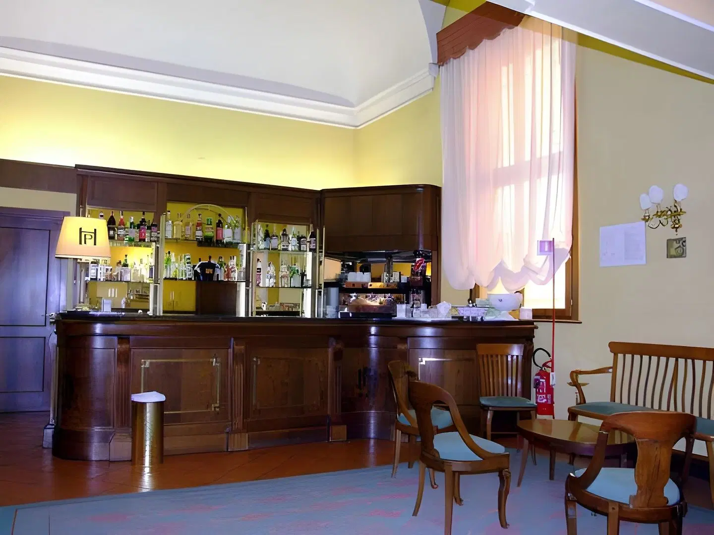 Palace Bar