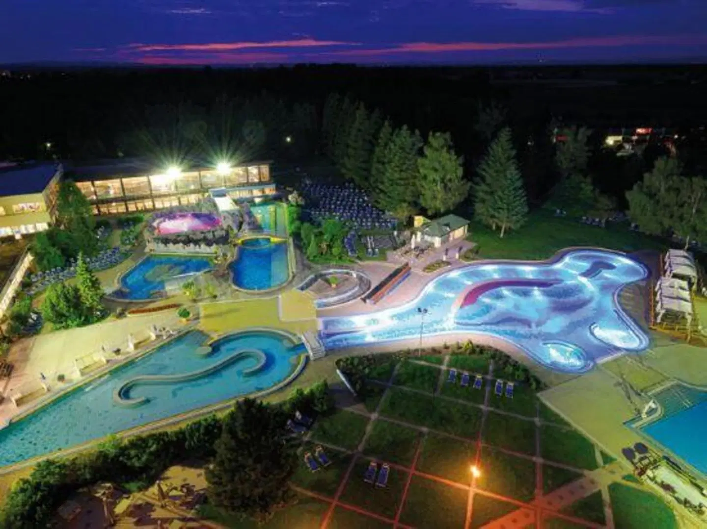 Hotel Phönix OUTDOOR_POOL