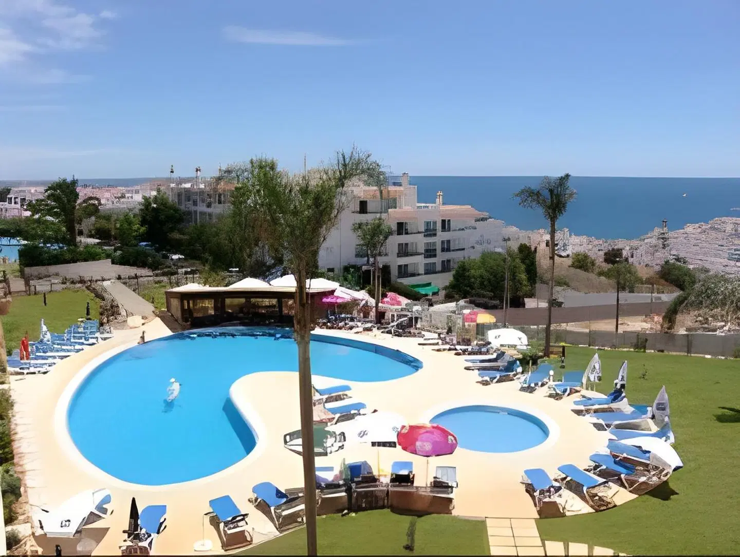 Cerro Mar Atlântico & Garden OUTDOOR_POOL