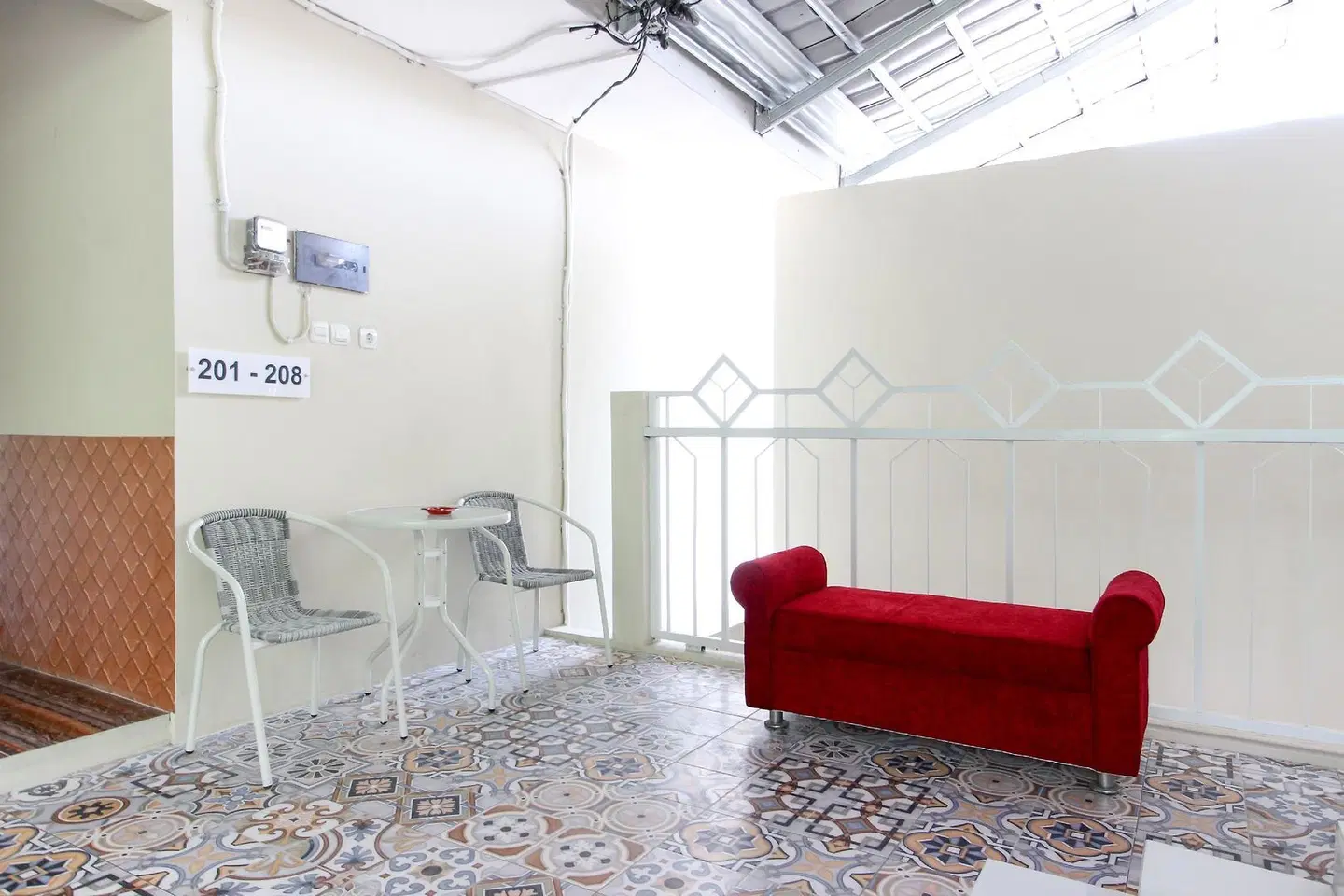 RedDoorz near Jogja Kembali Monument 3 LOUNGE_LOBBY