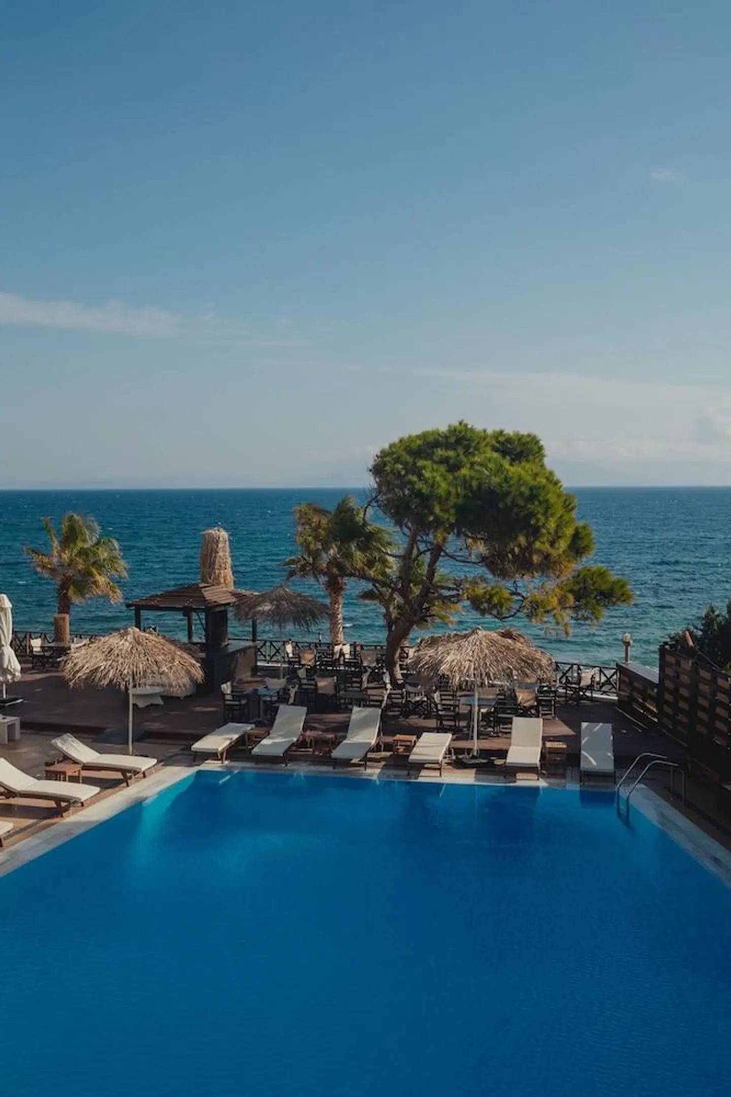Mati Hotel OUTDOOR_POOL